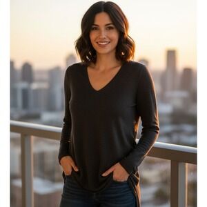 Eileen Fisher Women's‎ Small Black V-Neck Long-Sleeve Merino Wool Tunic Sweater